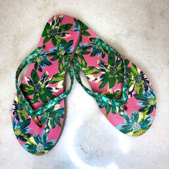 Vera Bradley Shoes - Vera Bradley pink and green floral flip flops 7/8
